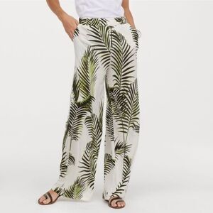 H and M Palm Tree Print Jersey Pull On Pants Green White Womens size XS